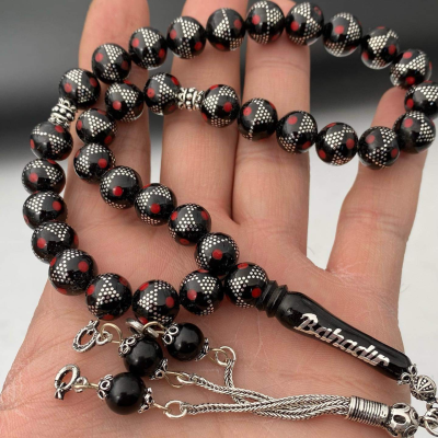 Kırmızı Mineli Sıralı Piramid