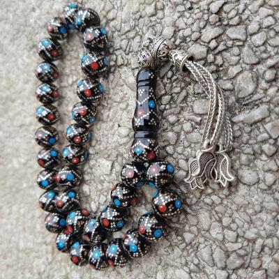 Mavi ve kırmızı mineli